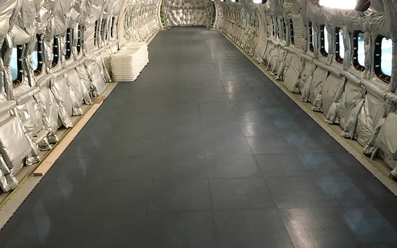 Suelo antiestatico – losetas de PVC – Traficline