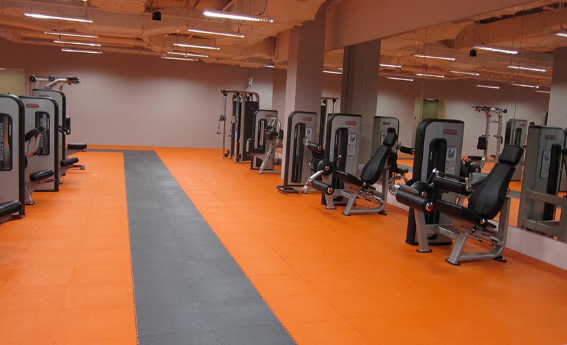 Suelo sale pesas – Suelo para gimnasios – Traficline Suelo sale pesas - Suelo para gimnasios - Traficline